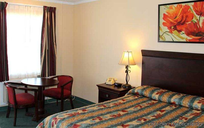 Baymont By Wyndham Deming Hotel Bagian luar foto