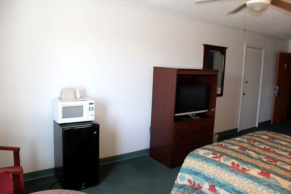 Baymont By Wyndham Deming Hotel Bagian luar foto